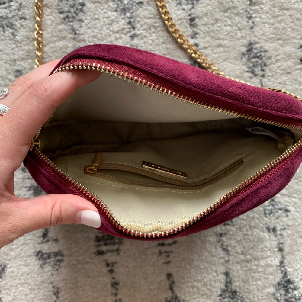 Maroon velvet purse - Picture 4 of 5